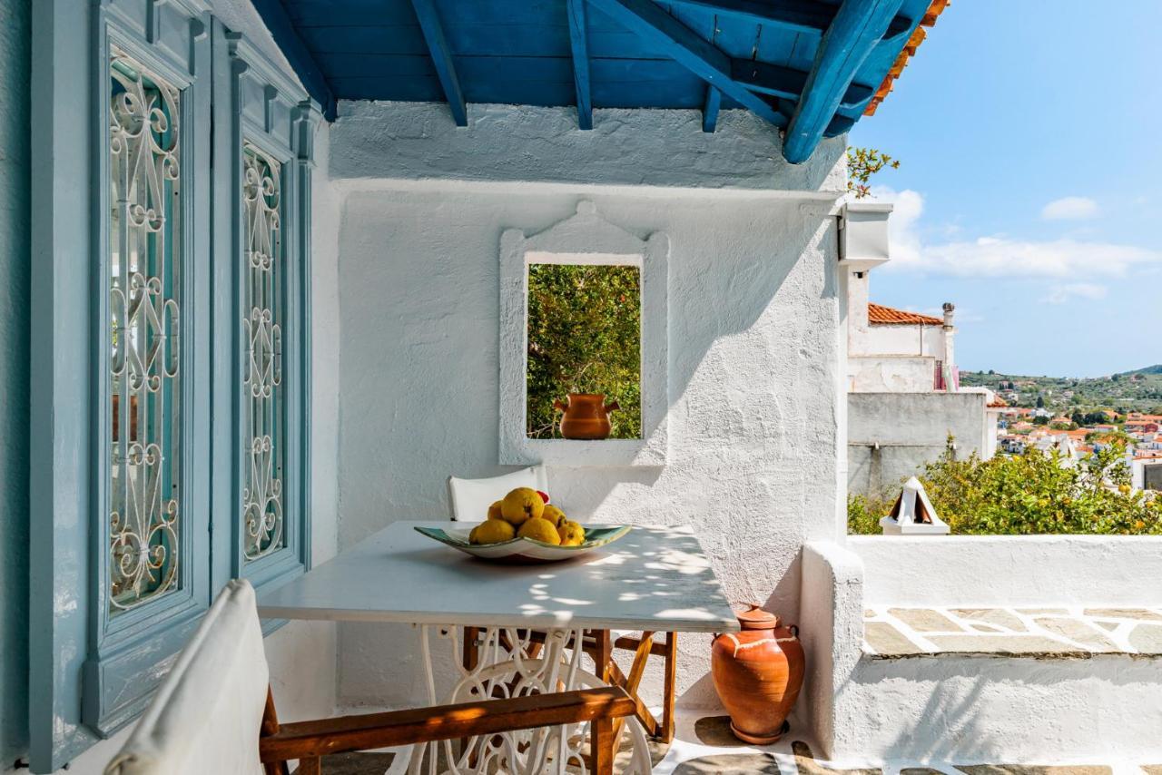 Вилла The Lemon Tree House Скопелос Экстерьер фото